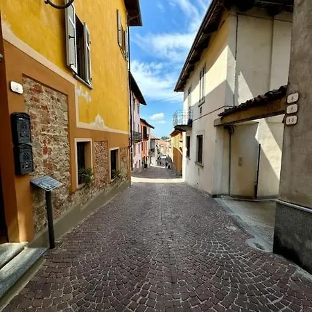 Casetta Gabetti * La Morra